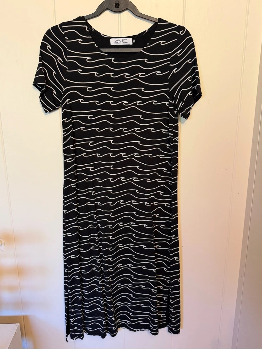 Ava Sky Wave Print midi dress
